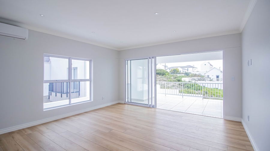 3 Bedroom Property for Sale in Shelley Point Western Cape